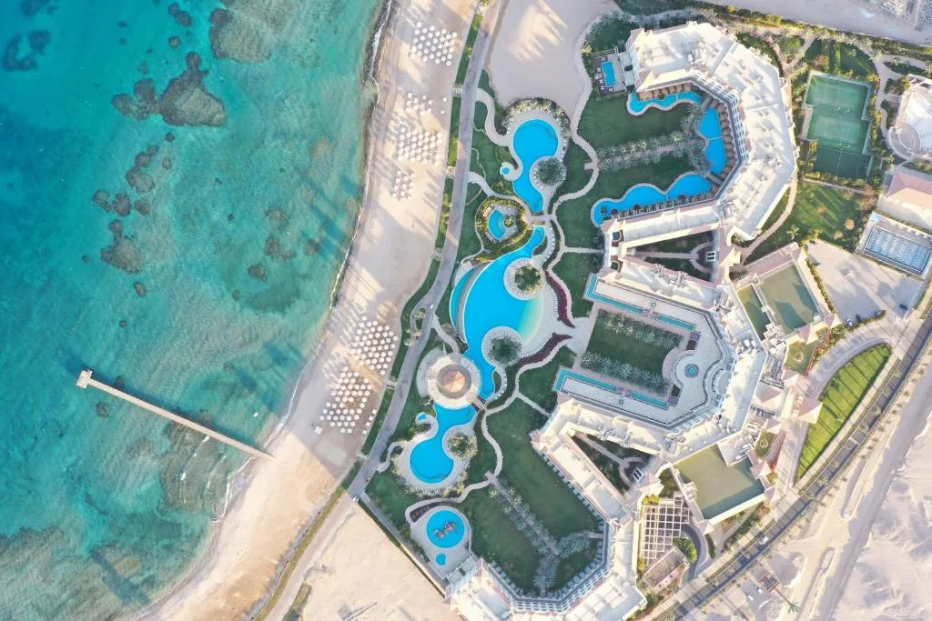 BARON PALACE SAHL HASHEESH RESORT