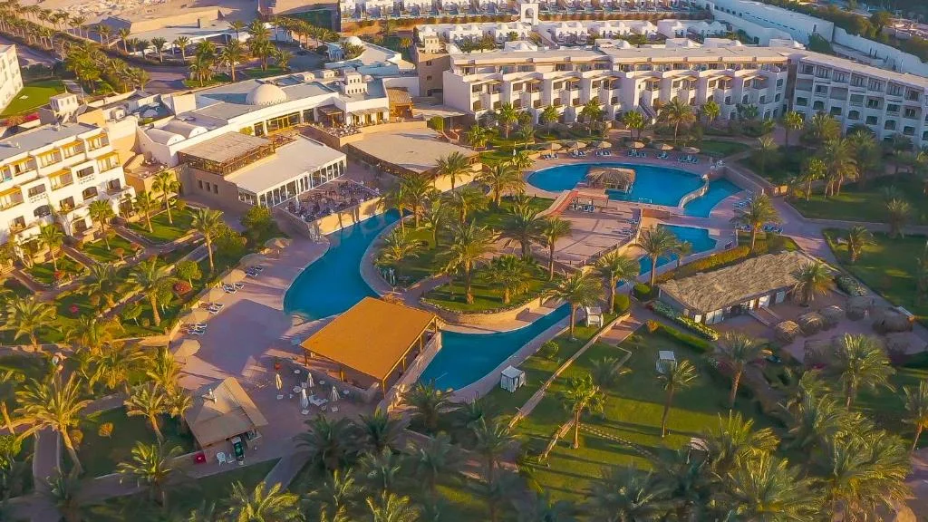 FORT ARABESQUE RESORT, SPA & VILLAS